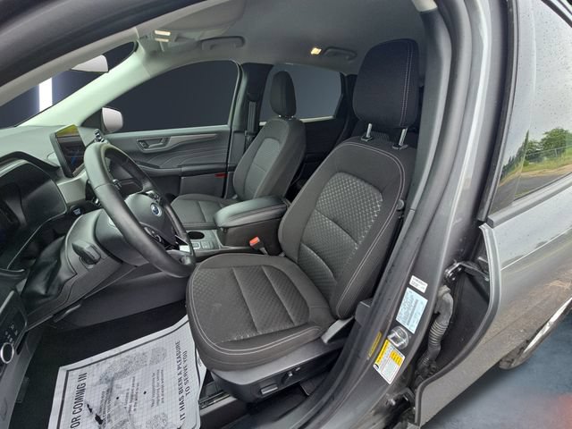 Certified 2024 Ford Escape Active AWD/4WD image 9