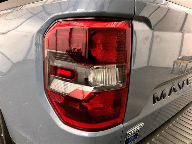 Certified 2024 Ford Maverick Lariat w/ Black Appearance Package FWD image 28