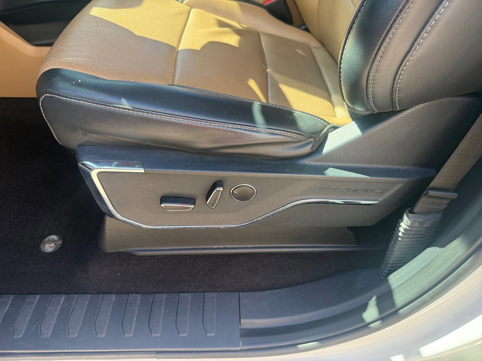 Certified 2021 Ford F150 Lariat w/ Equipment Group 502A High image 15