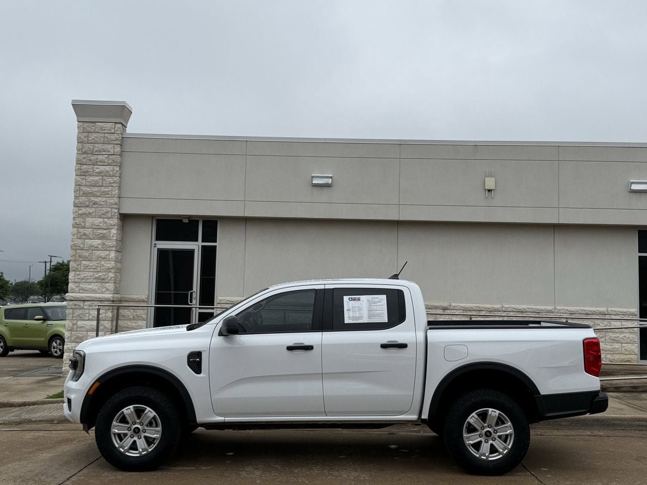 Certified 2024 Ford Ranger XL RWD image 3