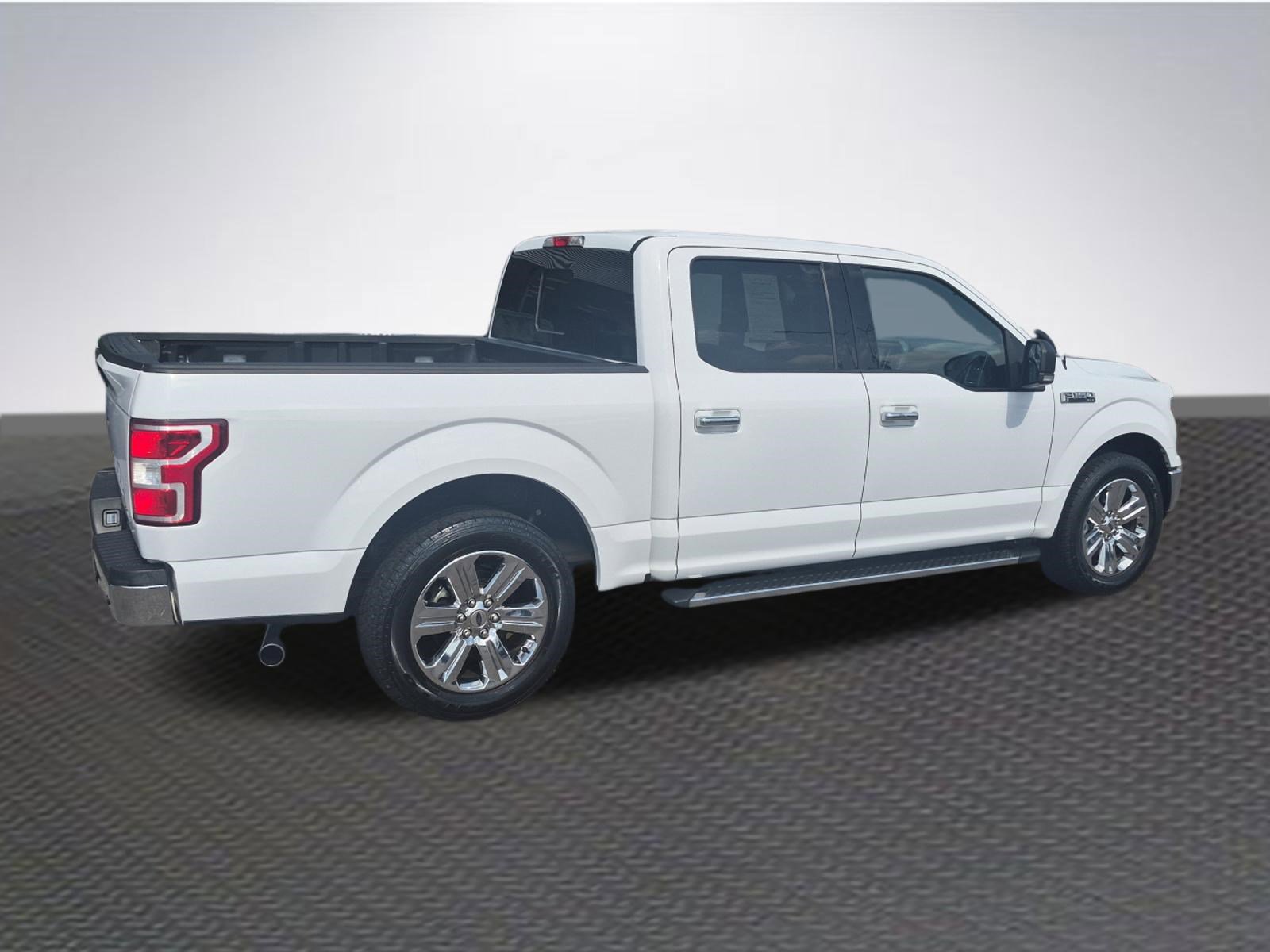 Certified 2020 Ford F150 XLT w/ Equipment Group 302A Luxury image 4