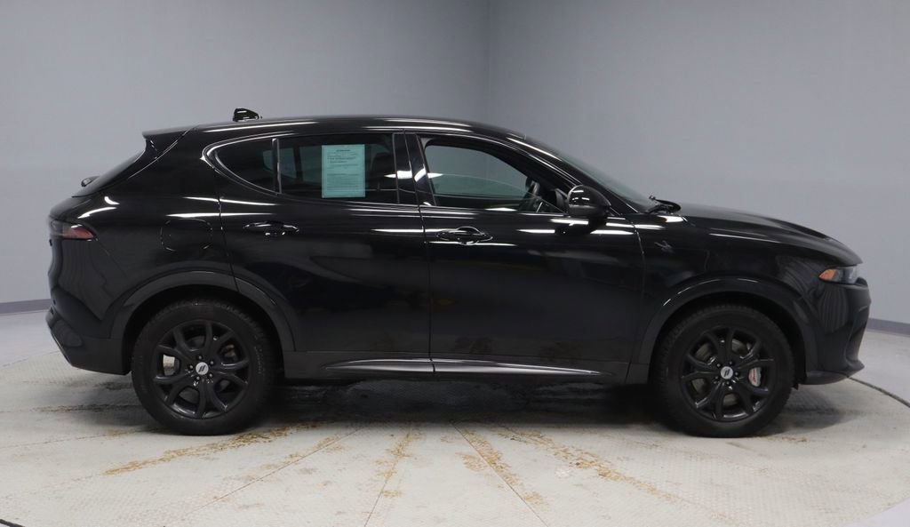 Used 2024 Dodge Hornet R/T w/ R/T Blacktop Package image 12