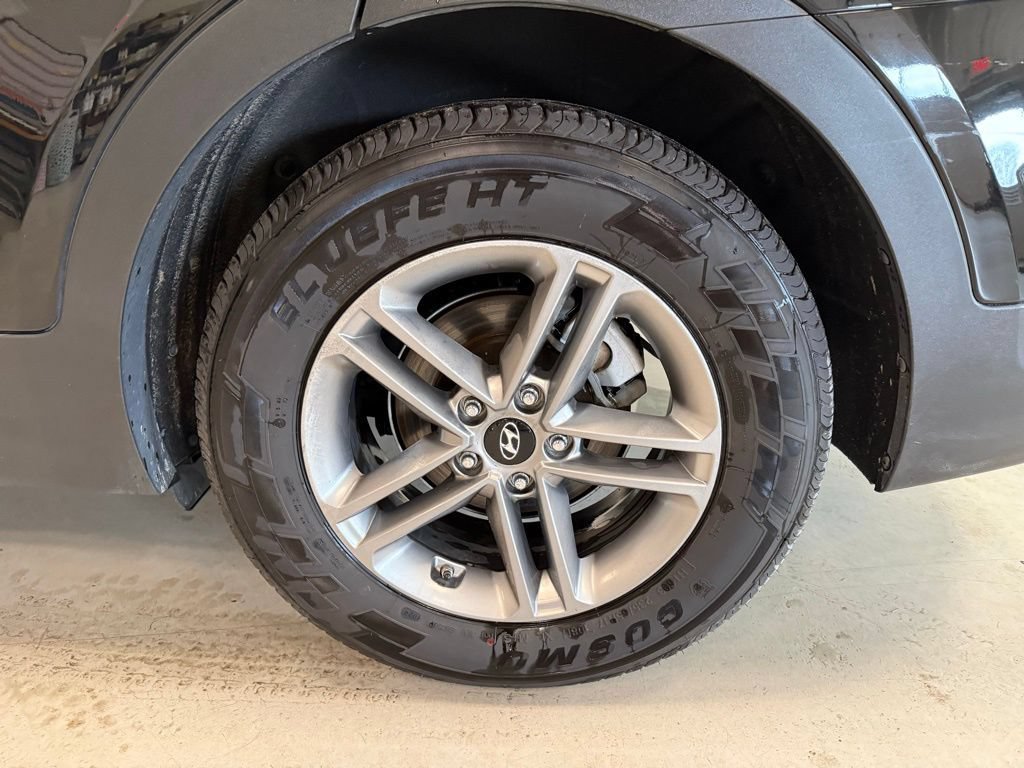 Used 2018 Hyundai Santa Fe Sport AWD/4WD image 31