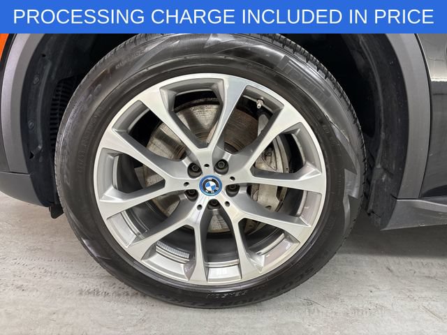 Used 2025 BMW X5 xDrive50e AWD/4WD image 2