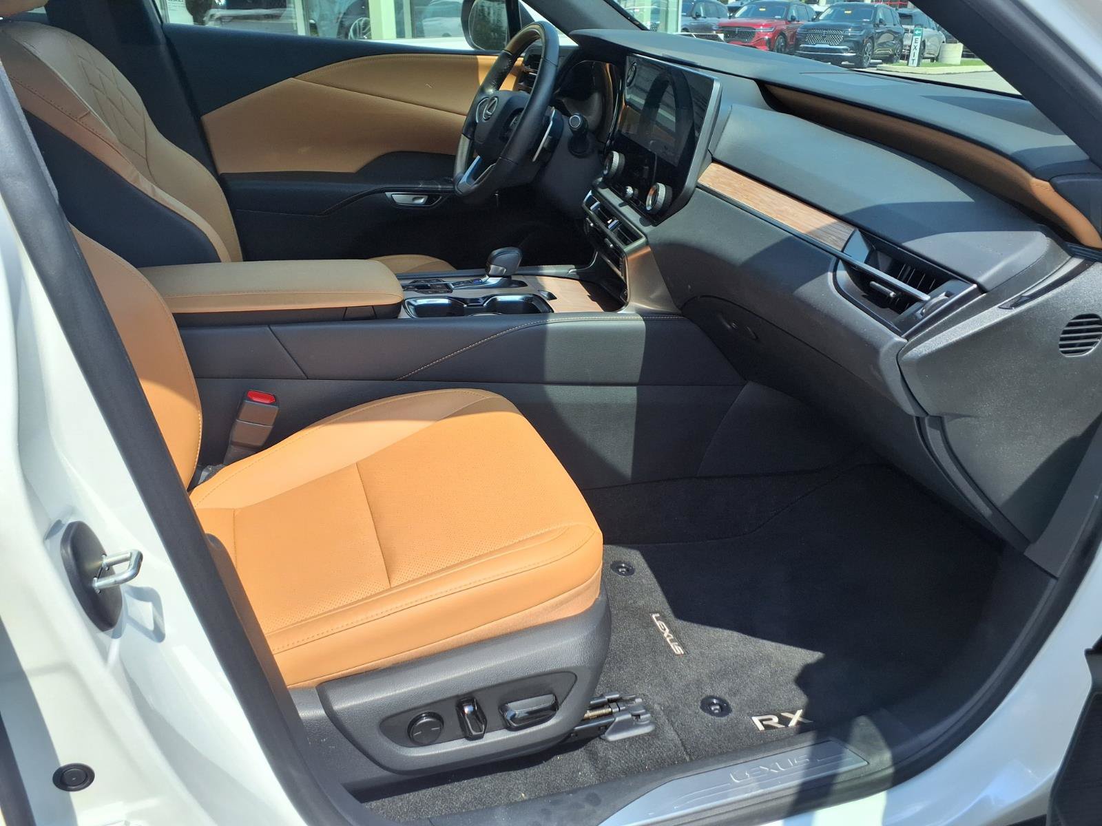Used 2024 Lexus RX 350 Premium w/ Cold Area Package AWD/4WD image 29