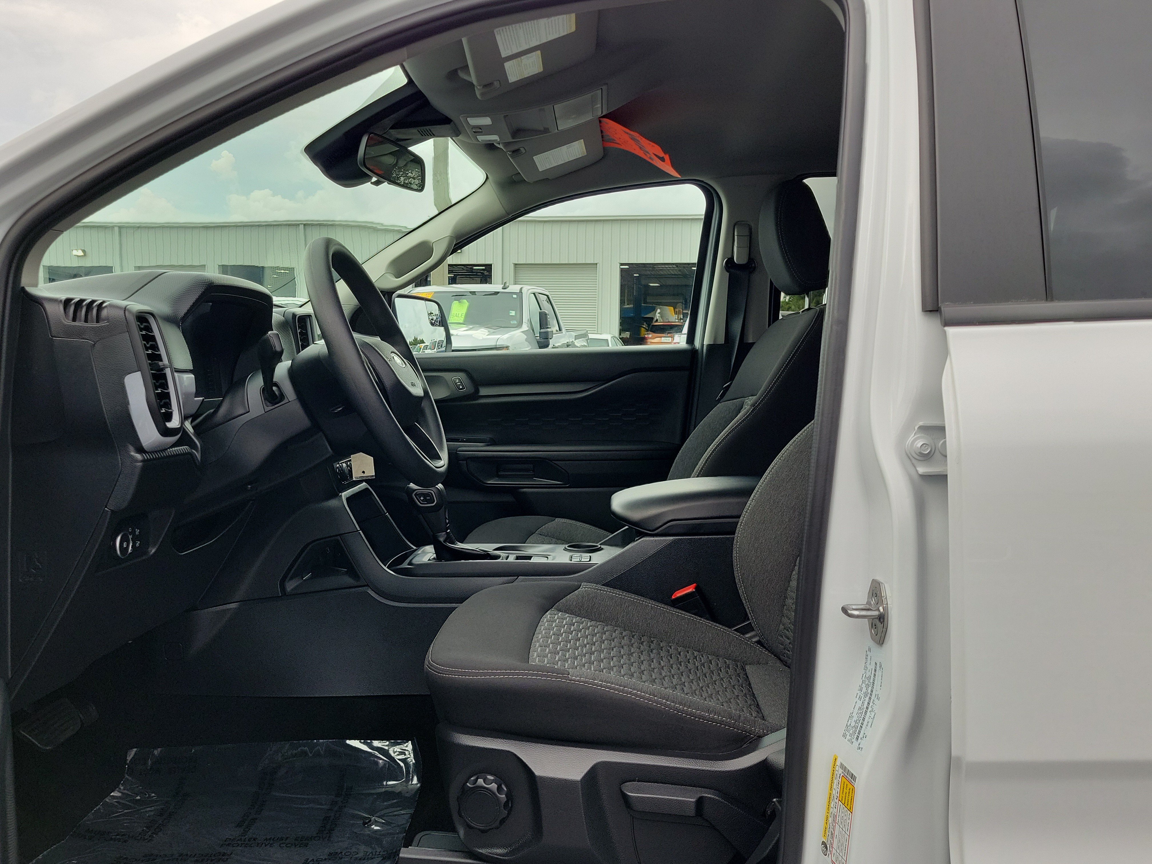Certified 2025 Ford Ranger XL RWD image 19