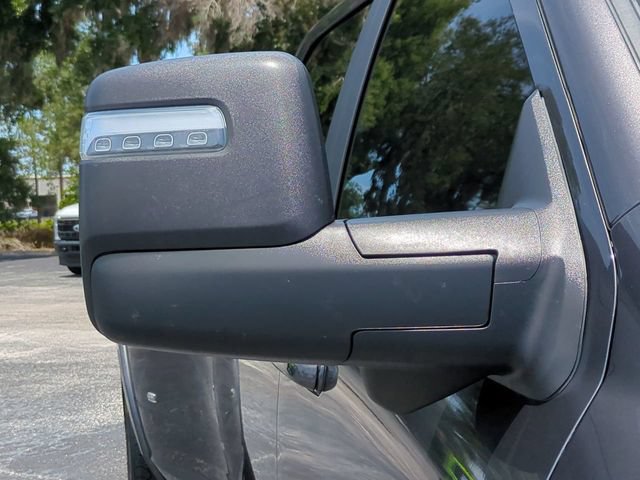 Used 2025 RAM 3500 Limited AWD/4WD image 12