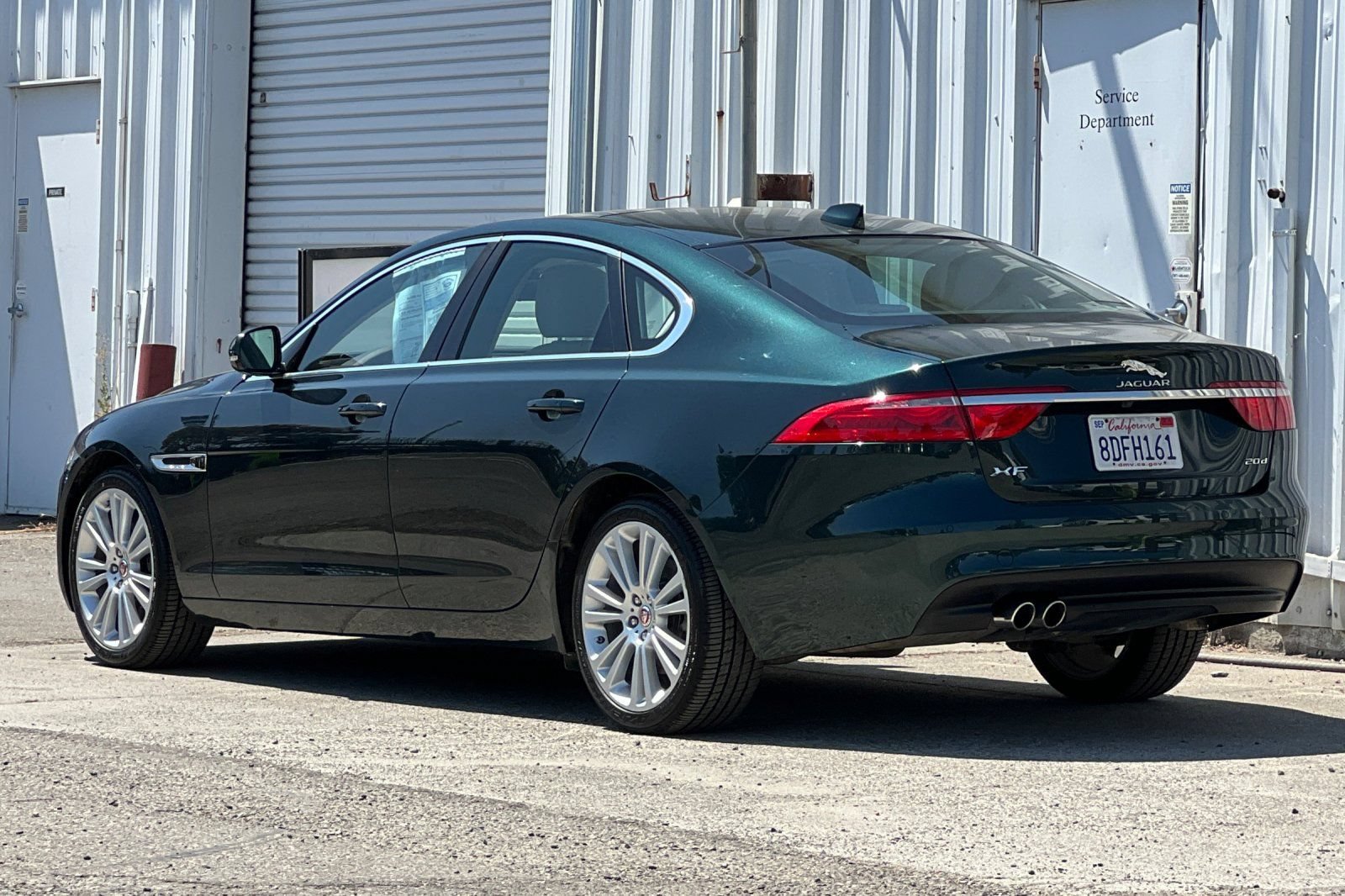 Used 2017 Jaguar XF Prestige RWD image 6