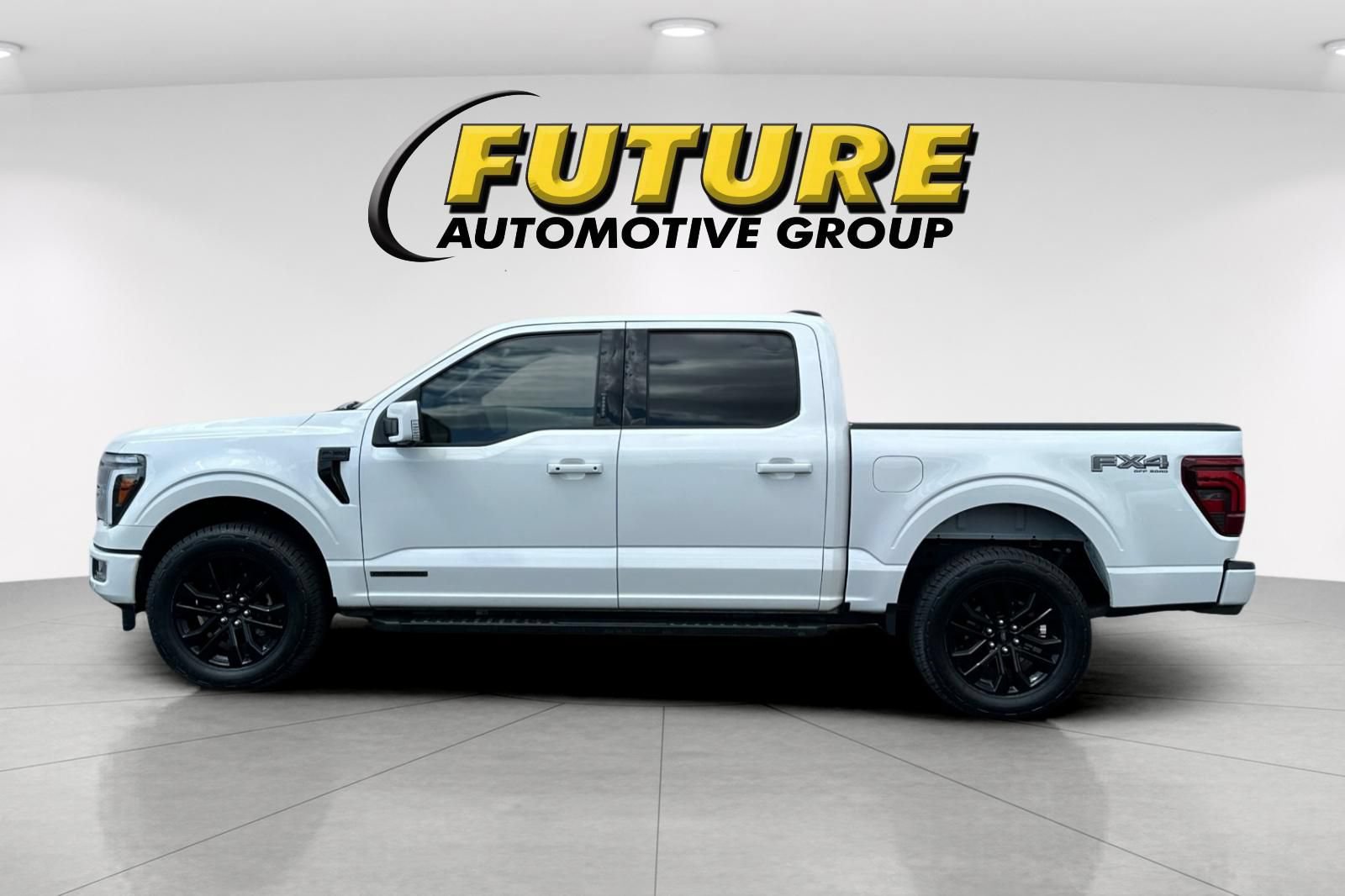 Certified 2024 Ford F150 Lariat w/ FX4 Off-Road Package AWD/4WD image 6