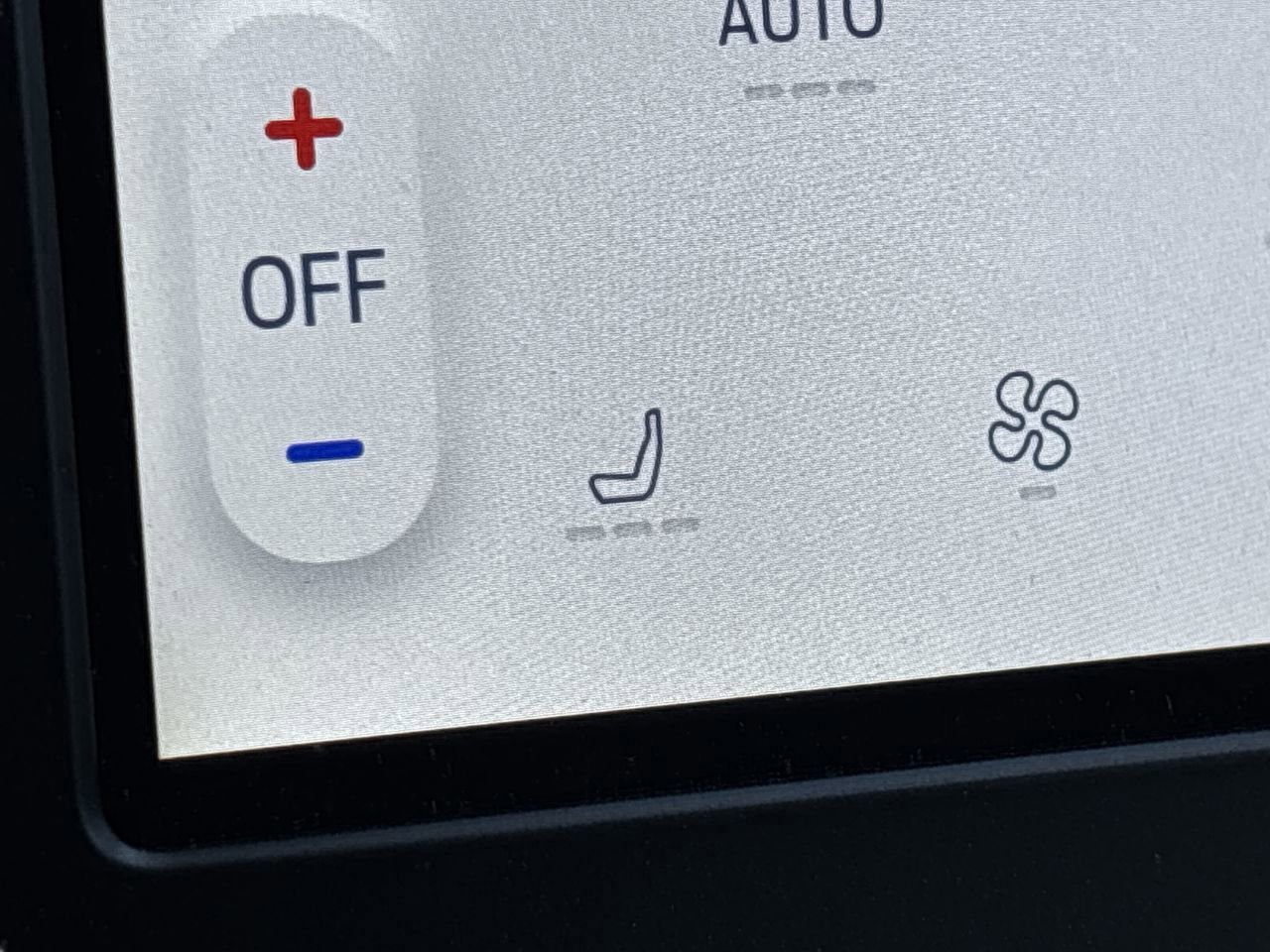 Certified 2023 Ford Edge ST w/ Cargo Accessory Package image 29