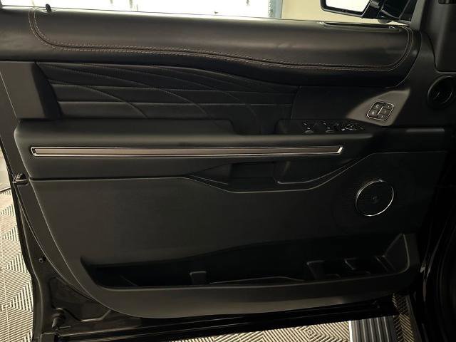 Certified 2022 Ford Expedition Platinum image 17