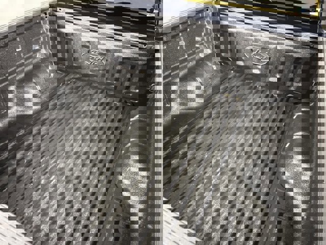 Certified 2023 Ford Ranger XLT w/ Equipment Group 302A High image 9