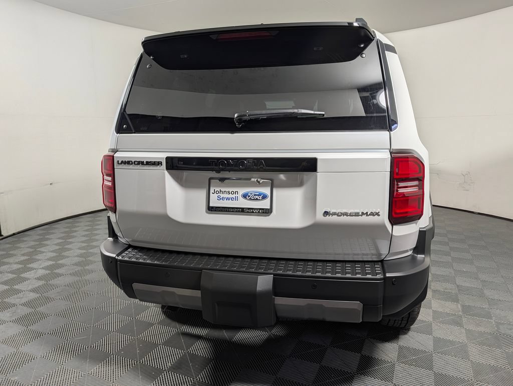 Used 2025 Toyota Land Cruiser AWD/4WD image 6