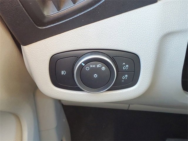 Certified 2020 Ford Transit Connect XLT w/ XLT Premium Package image 14