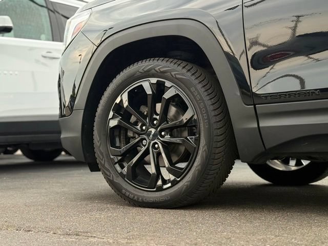 Used 2021 GMC Terrain SLE w/ Driver Convenience Package AWD/4WD image 44