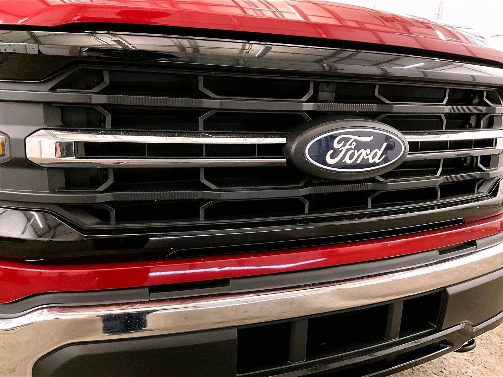 Certified 2025 Ford F150 XLT w/ Equipment Group 301A Standard AWD/4WD image 29