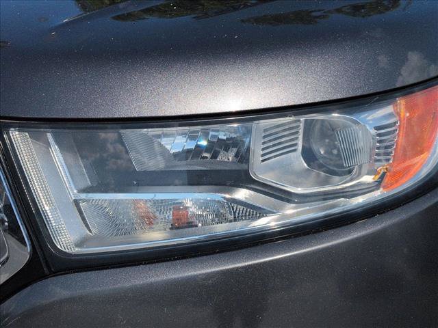 Certified 2018 Ford Edge SEL w/ Equipment Group 201A FWD image 2