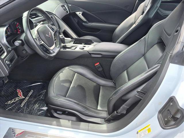 Used 2019 Chevrolet Corvette Stingray Coupe w/ Carbon Flash Badge Package RWD image 16