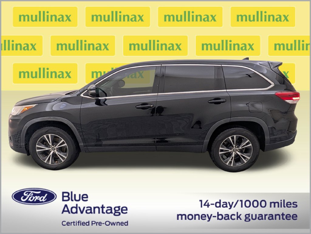 Used 2019 Toyota Highlander Plus FWD image 10