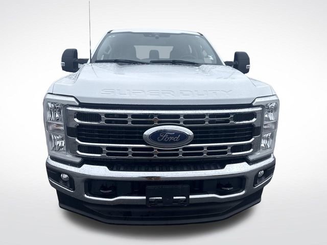 Certified 2024 Ford F250 XLT w/ Snow Plow Prep Package image 9