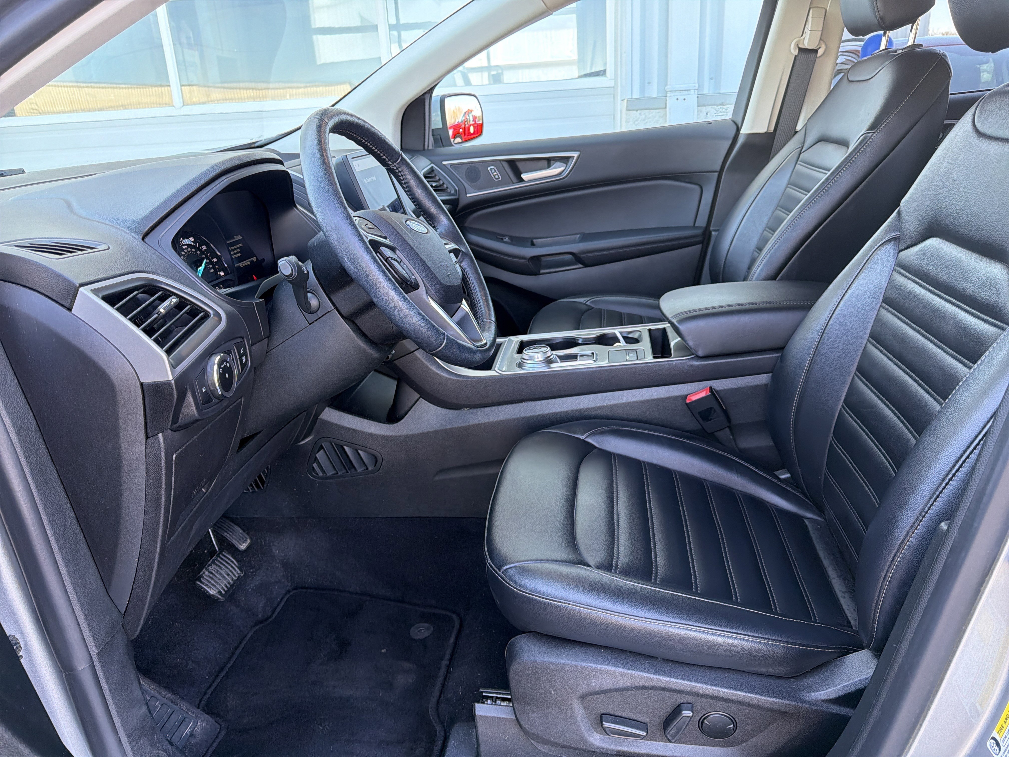 Certified 2023 Ford Edge SEL w/ Convenience Package image 36