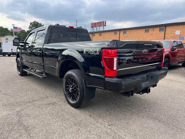 Certified 2022 Ford F350 Lariat w/ Black Appearance Package AWD/4WD image 6