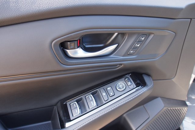 Used 2024 Honda Accord Touring image 18