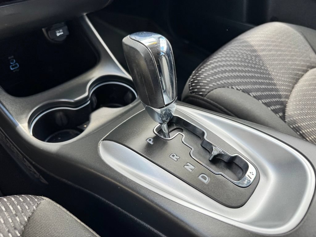 Used 2019 Dodge Journey SE FWD image 31