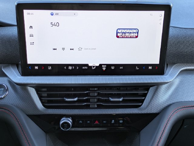 Certified 2026 Ford Explorer ST-Line w/ ST-Line Street Pack RWD image 17