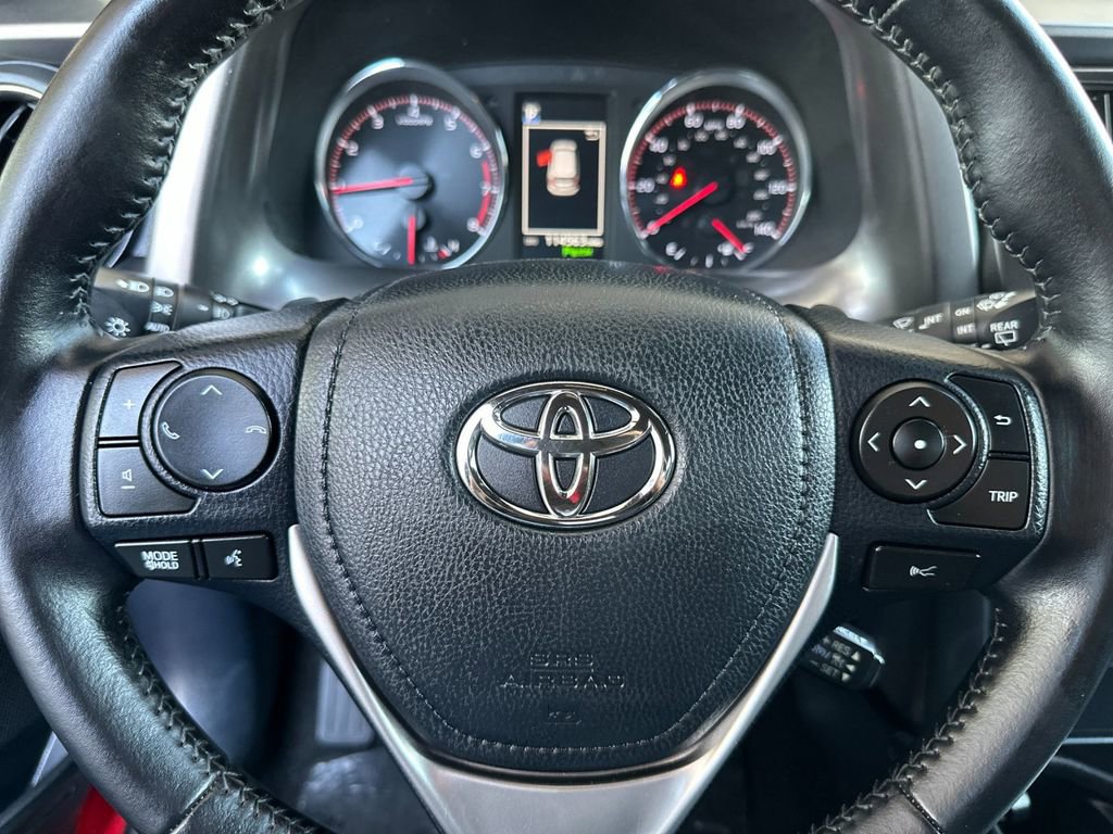 Used 2017 Toyota RAV4 SE FWD image 22