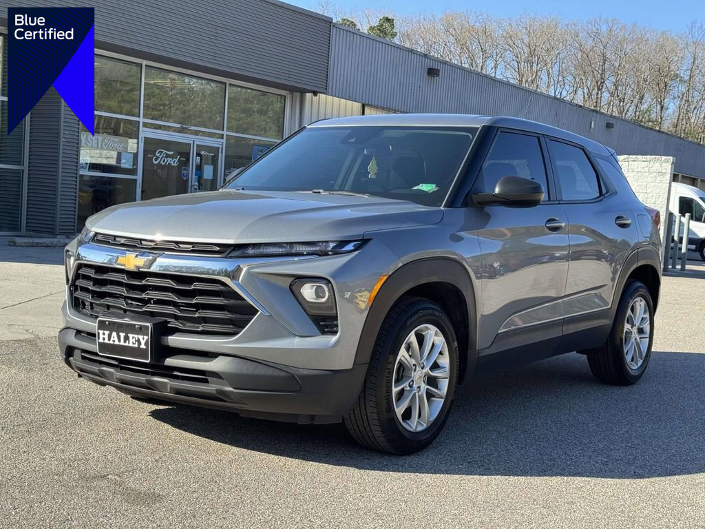 Used 2024 Chevrolet TrailBlazer LS image 1