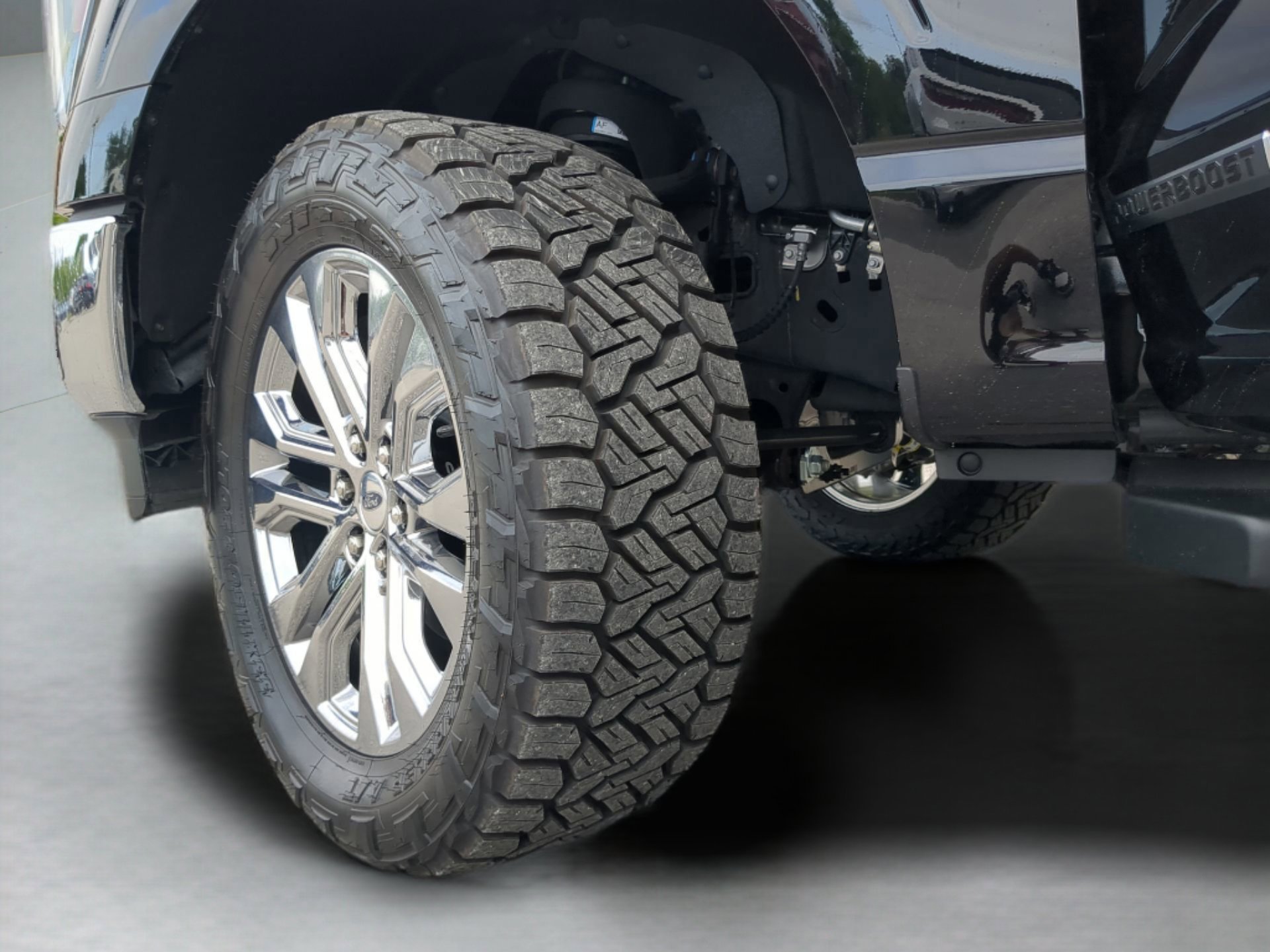 Certified 2025 Ford F150 Lariat w/ Equipment Group 502A High AWD/4WD image 73