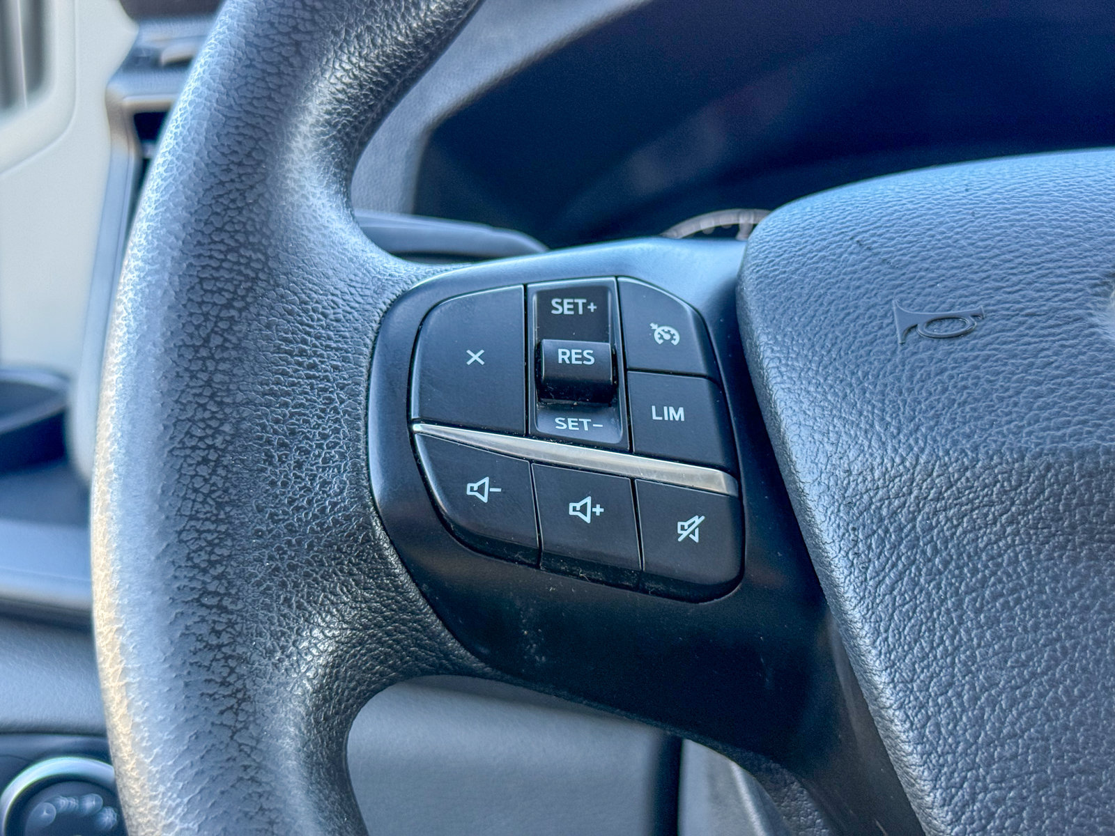 Certified 2023 Ford Transit 250 Medium Roof AWD image 32