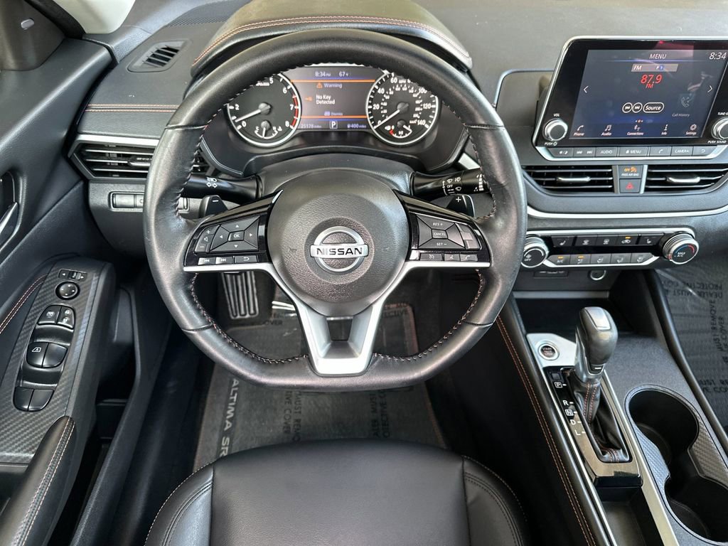 Used 2020 Nissan Altima 2.5 SR w/ Premium Package FWD image 13