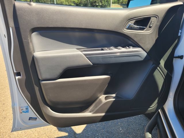 Used 2021 Chevrolet Colorado Z71 AWD/4WD image 16