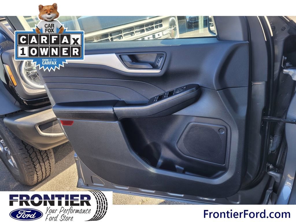 Certified 2022 Ford Escape SE image 13