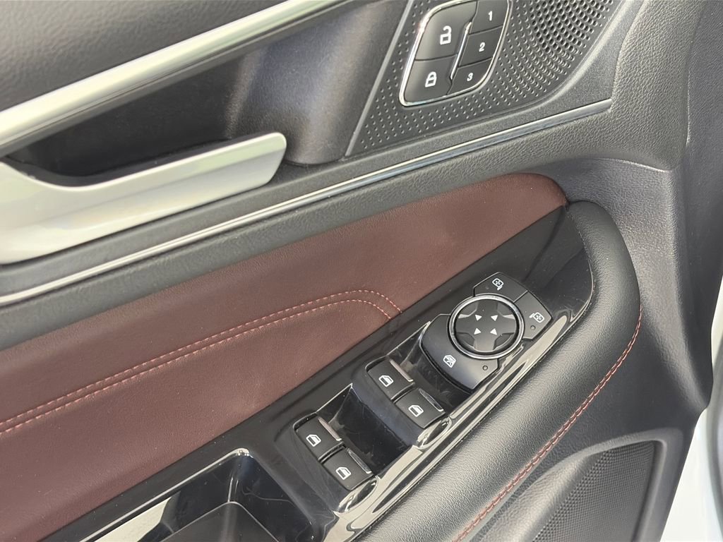 Certified 2020 Ford Edge Titanium w/ Equipment Group 301A image 25