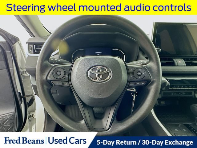 Used 2023 Toyota RAV4 LE AWD/4WD image 14