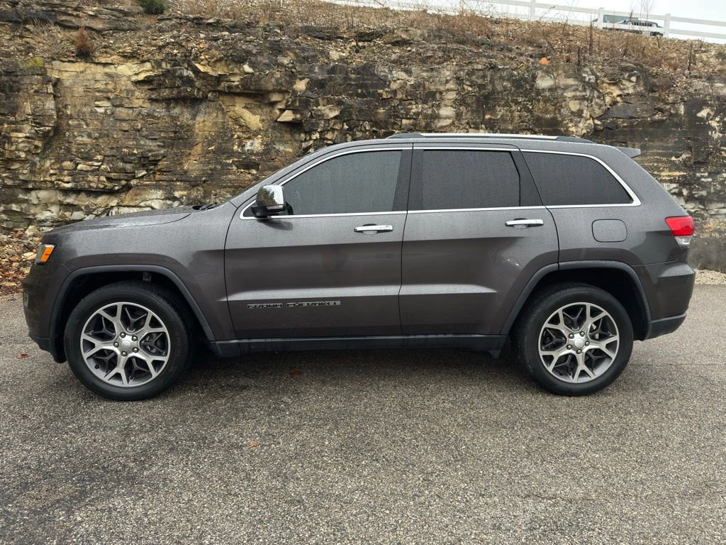 Used 2019 Jeep Grand Cherokee Limited image 2