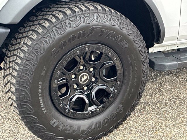 Certified 2024 Ford Bronco Wildtrak AWD/4WD image 11
