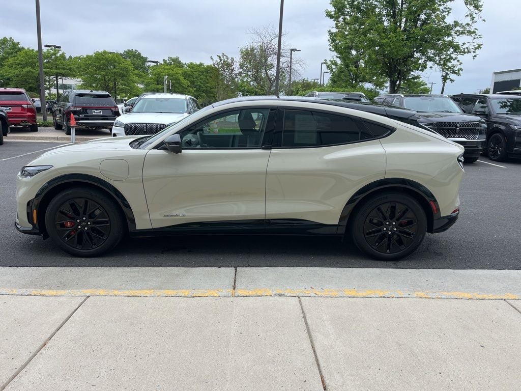 Certified 2025 Ford Mustang Mach-E Premium w/ Sport Appearance Package AWD/4WD image 6