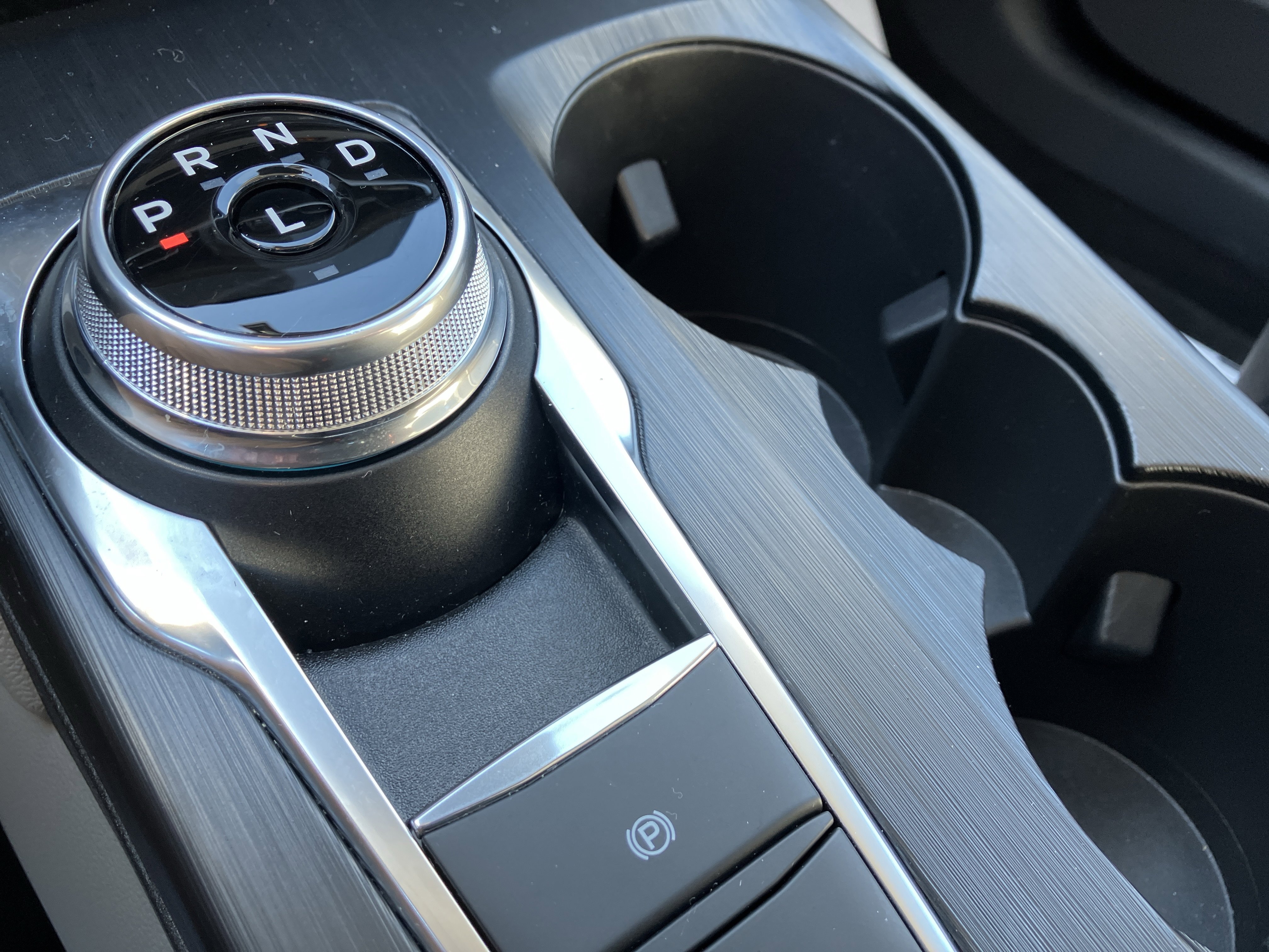 Certified 2024 Ford Escape Platinum image 26