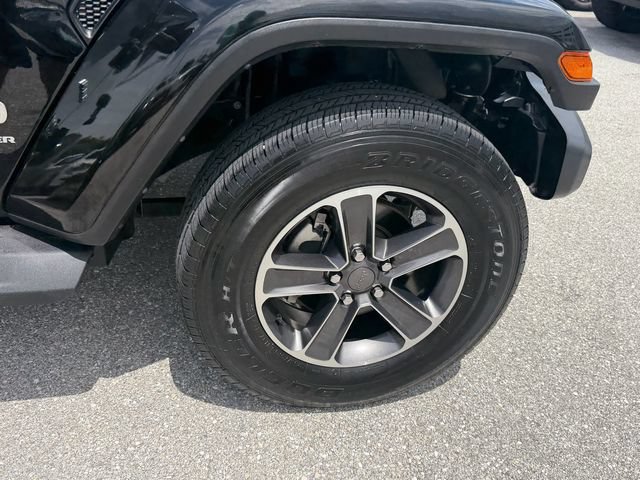 Used 2023 Jeep Wrangler Unlimited Sahara w/ Cold Weather Group AWD/4WD image 15