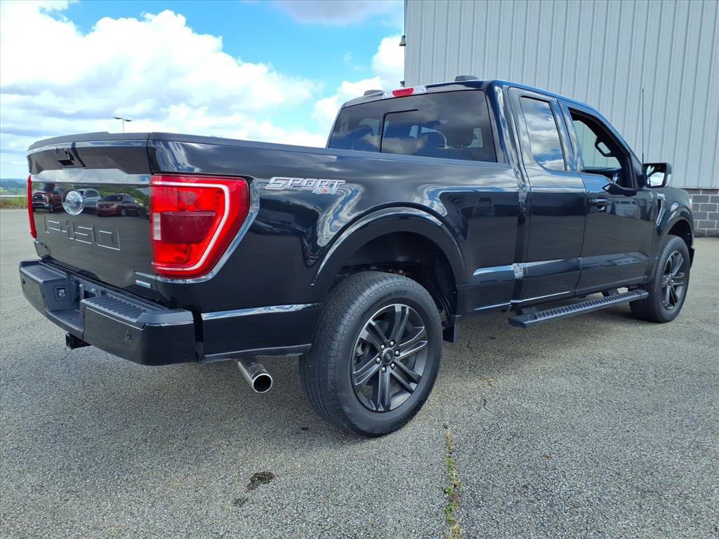 Certified 2022 Ford F150 XLT w/ Equipment Group 302A High image 4