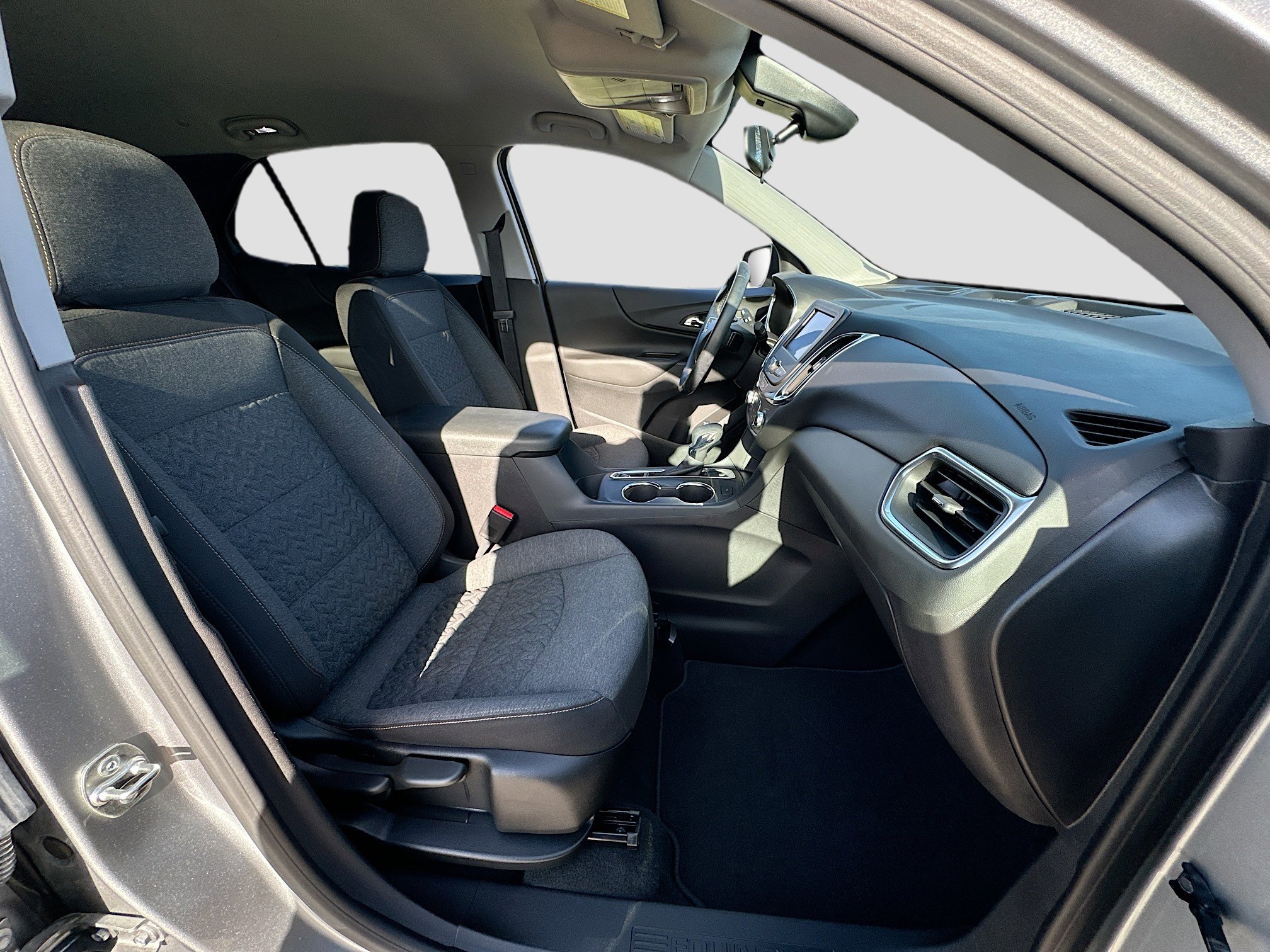 Used 2024 Chevrolet Equinox LT image 26