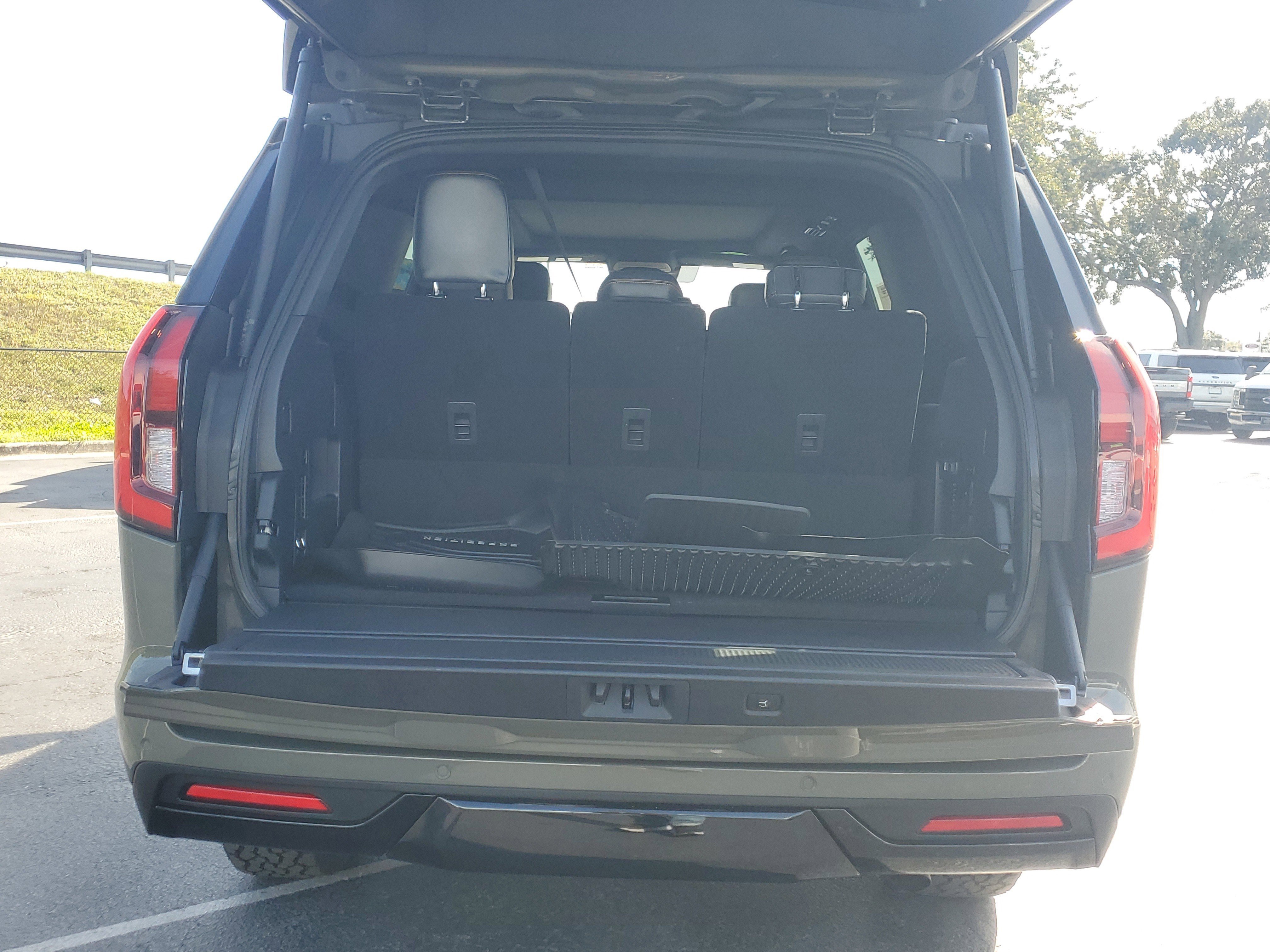 Certified 2025 Ford Expedition Tremor image 9