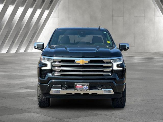 Used 2024 Chevrolet Silverado 1500 High Country w/ Technology Package AWD/4WD image 8