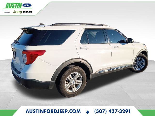 Certified 2021 Ford Explorer XLT w/ Equipment Group 202A image 5