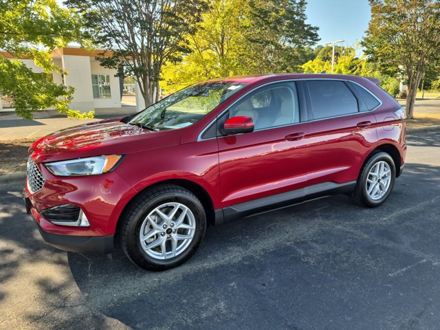 Certified 2024 Ford Edge SEL w/ Convenience Package AWD/4WD image 8