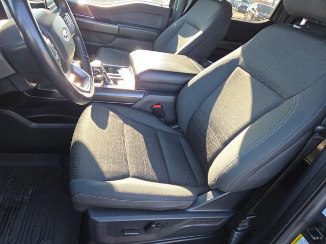 Certified 2022 Ford F150 XLT w/ Equipment Group 302A High image 33